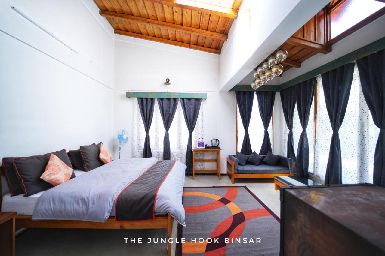 ホテル The Jungle Hook Binsar アルモラ エクステリア 写真