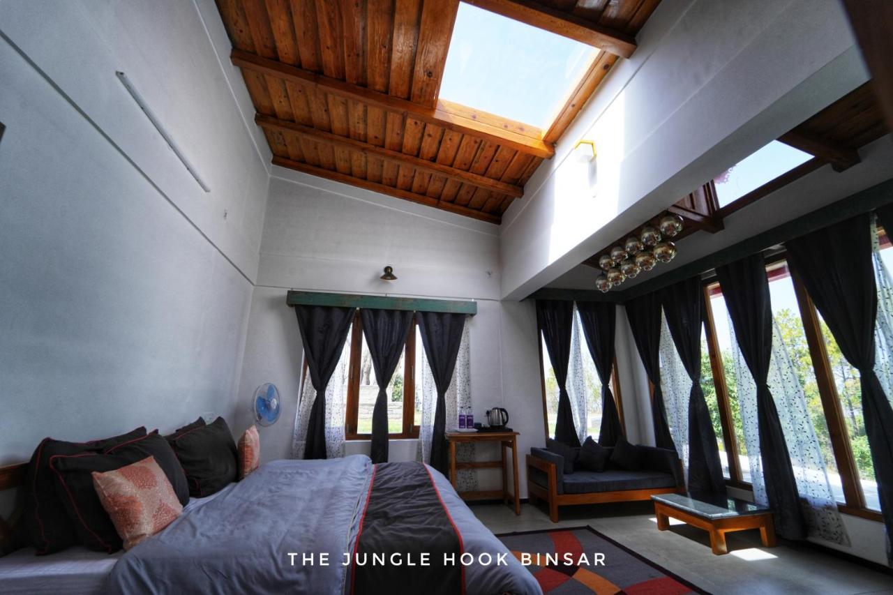 ホテル The Jungle Hook Binsar アルモラ エクステリア 写真