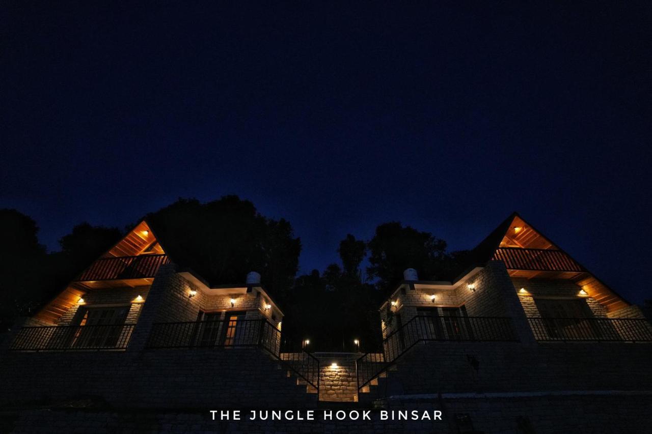 ホテル The Jungle Hook Binsar アルモラ エクステリア 写真